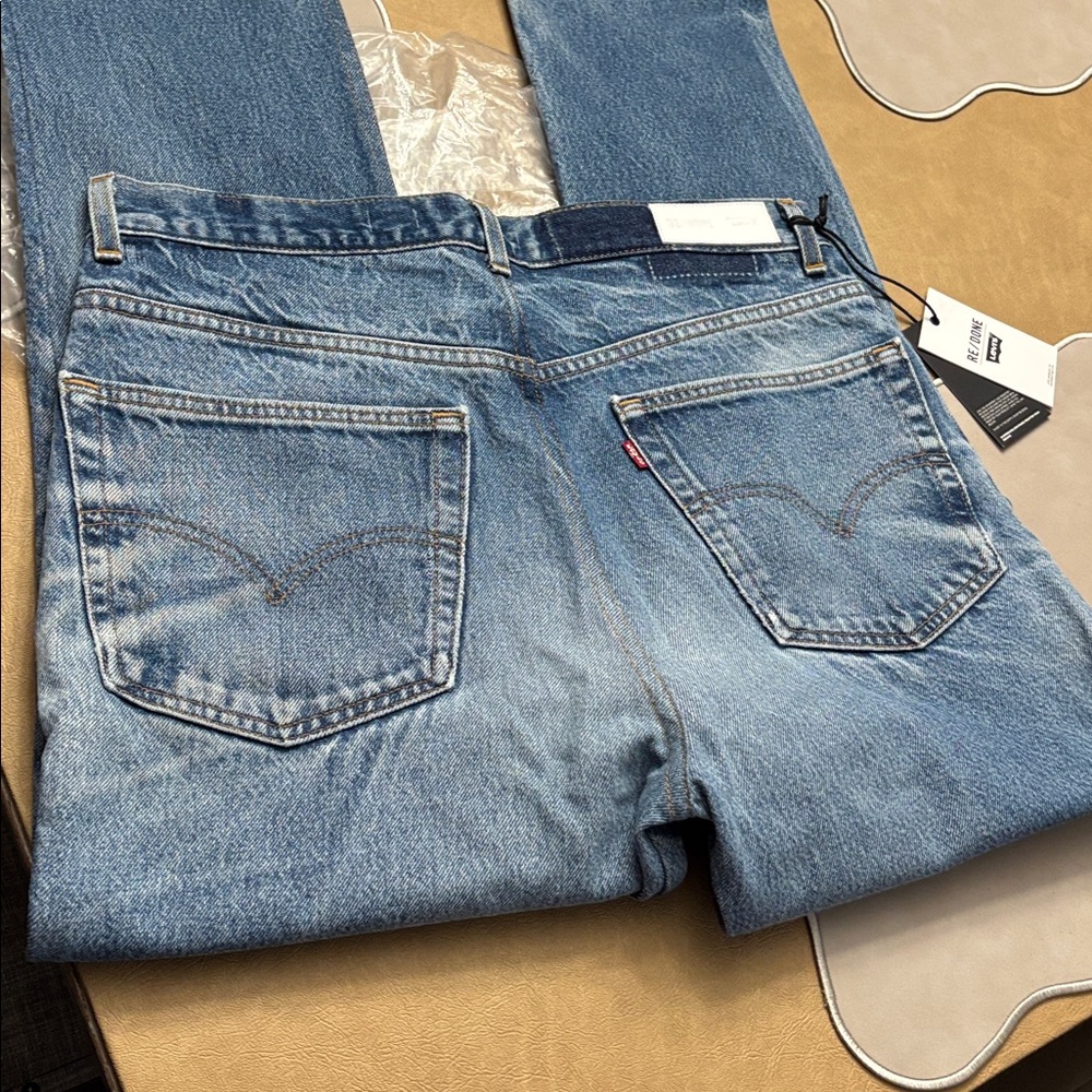 BNWT Levi’s x REDONE indigo 70s straight jeans - Picture 12 of 14